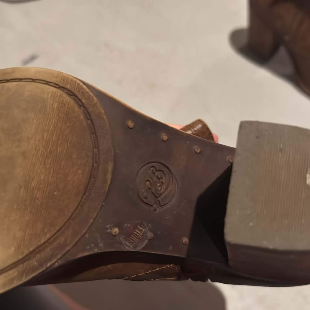 Lucky Brand Tan Leather Ankle Booties - Picture 2 of 3